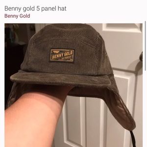 Meet your Posher, Devin